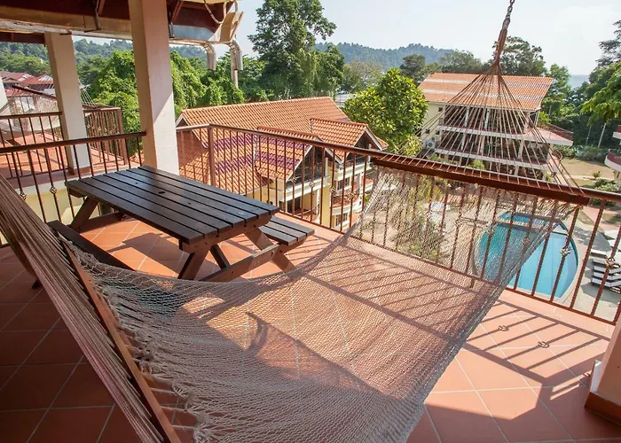 Anjungan Beach Resort